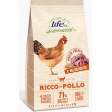 Корм с высоким содержанием свежей курицы низкозерновой для кошек Lifecat Adult Rich in chicken low grain